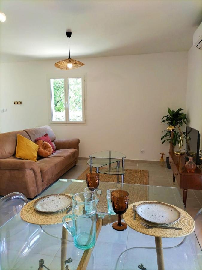 Quietude En Luberon Apartment Roussillon  Exterior photo