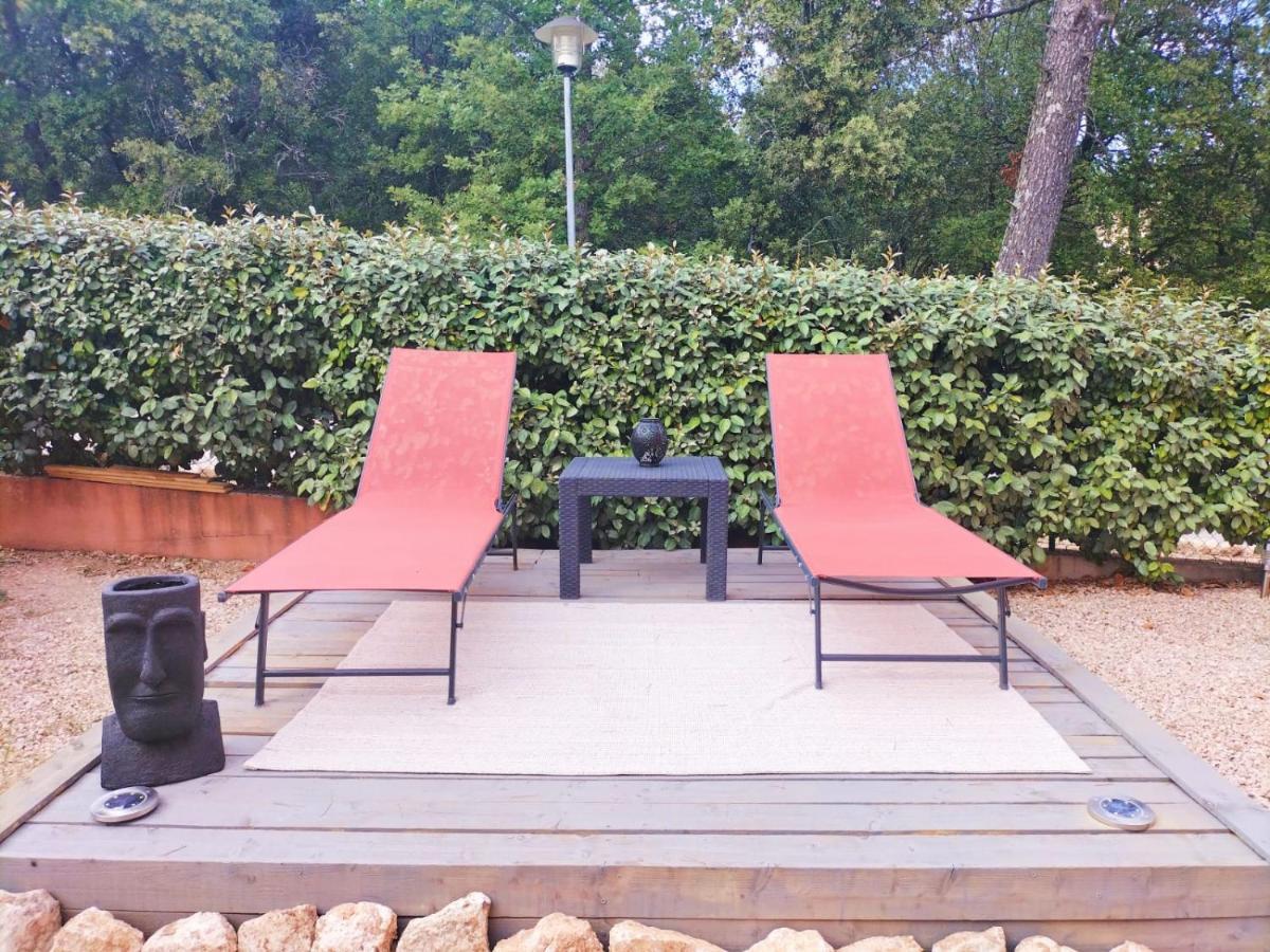 Quietude En Luberon Apartment Roussillon  Exterior photo